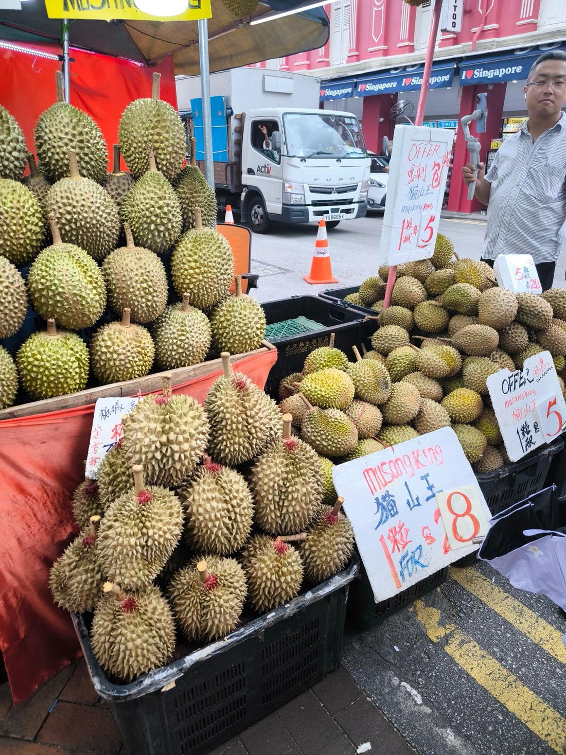 Why I Stopped Buying Durian from Roadside Stalls